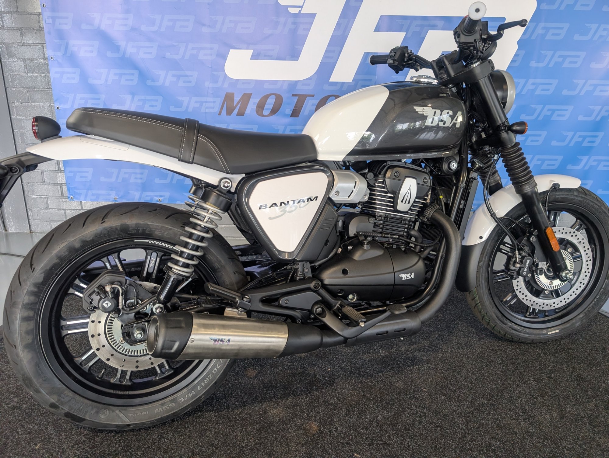 BSA Bantam 350 Avalon Grey