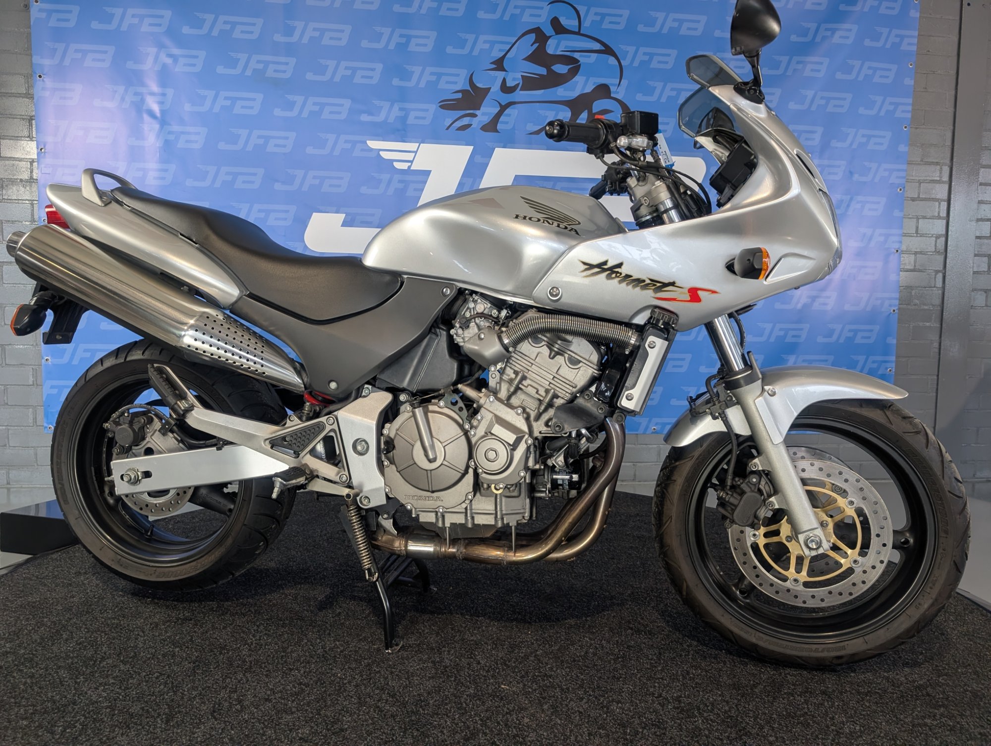 Honda Hornet S PC36
