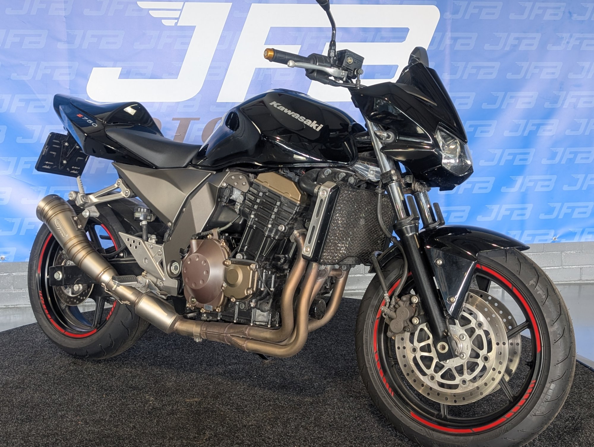 Kawasaki Z750