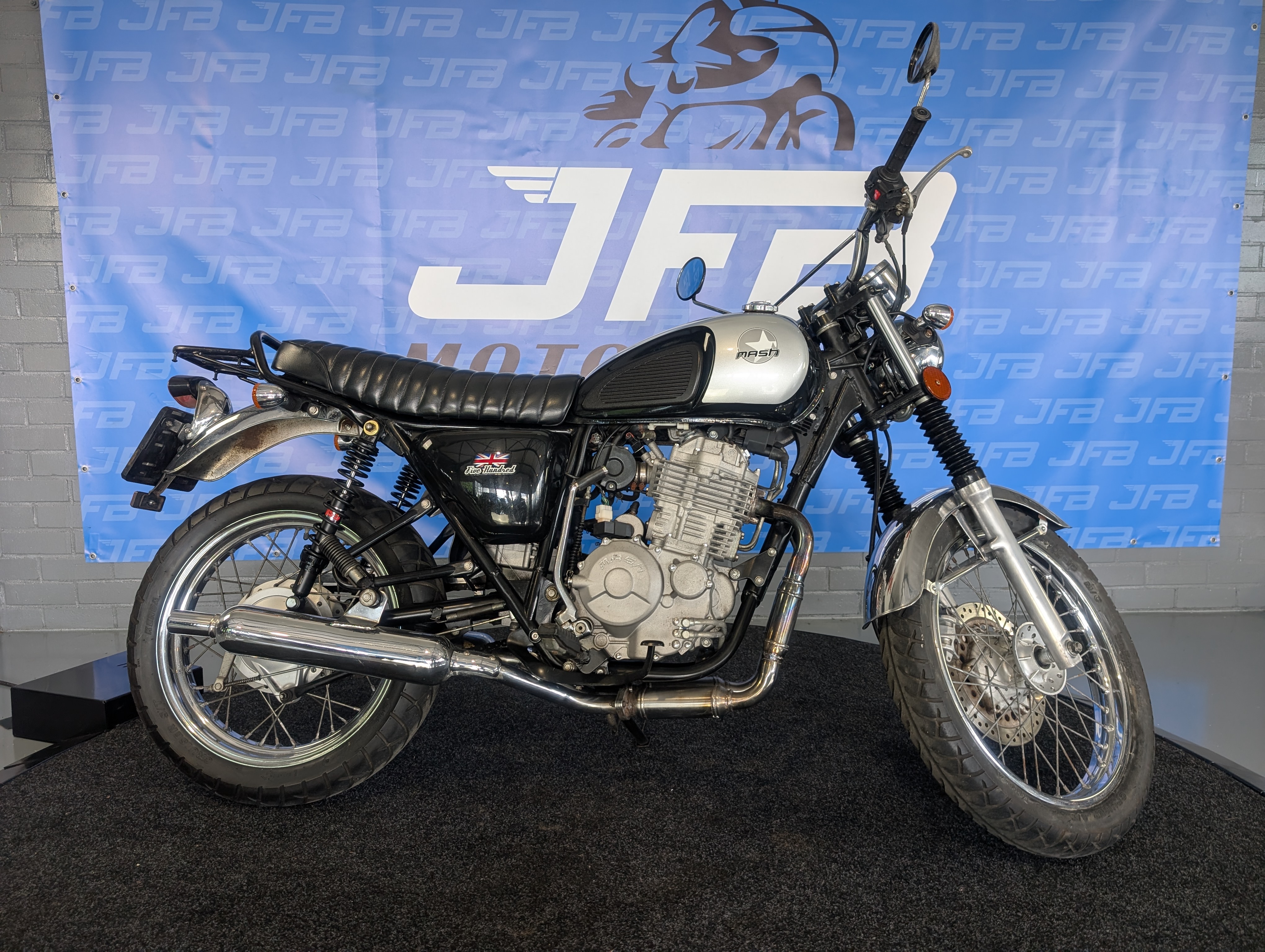 MASH 500 FIVE HUNDRED zwart